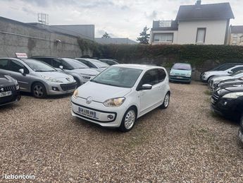  Voir détails -Volkswagen Up 1.0 es 75ch à Metz (57)