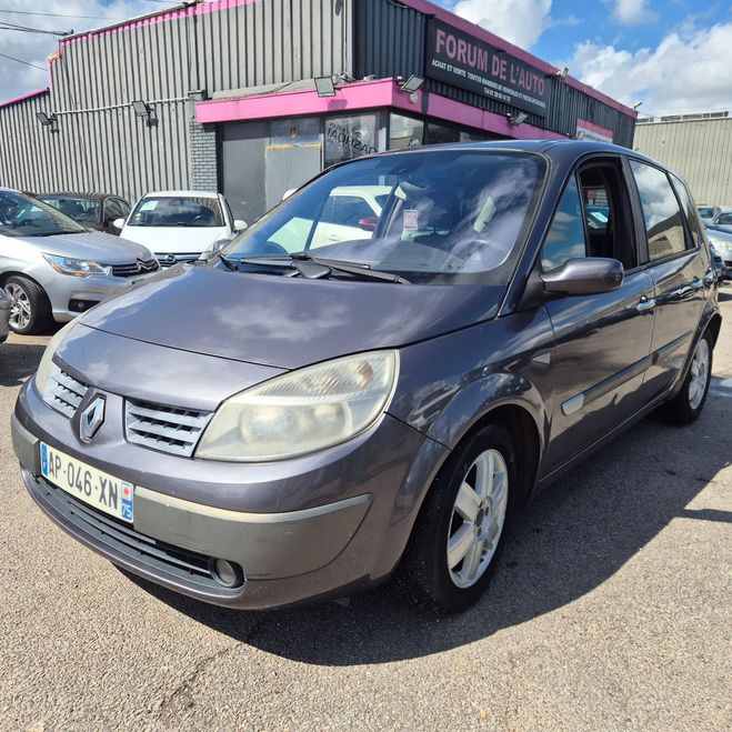 Renault Scenic II 1.9 DCI 125 CONFORT DYNAMIQUE Violet de 2005