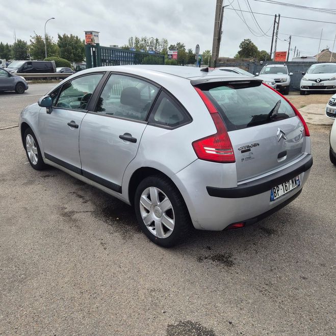 Citroen C4 1.6 HDI 92 COLLECTION CORRECTE Gris de 2005