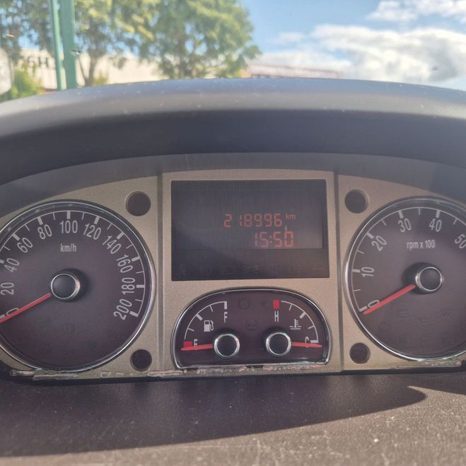 Lancia Musa (2) 1.3 MJT 90 PLATINO FIABLE Gris fonc de 2008