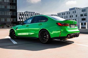  Voir détails -BMW M3 G80 CS BERLINE VERDE MANTIS NET ? 111.50 à Izegem (88)