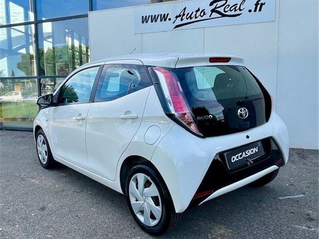 Toyota Aygo 1.0 VVT-i x-play BLANCHE de 2018