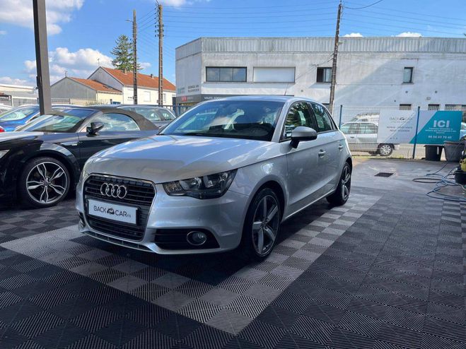 Audi A1 Sportback 1.6 TDI 105 Ambition Luxe GRIS CLAIR de 2012