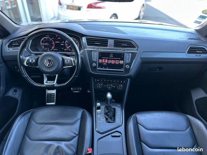 Volkswagen Tiguan 2.0l TDI 150ch R-LINE DSG7 Toit Ouvrant  Gris de 2017