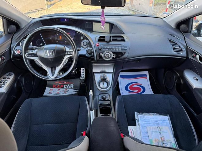 Honda Civic VIII 2.2 i-CTDi Sport Navi FAP 5p Noir de 2008