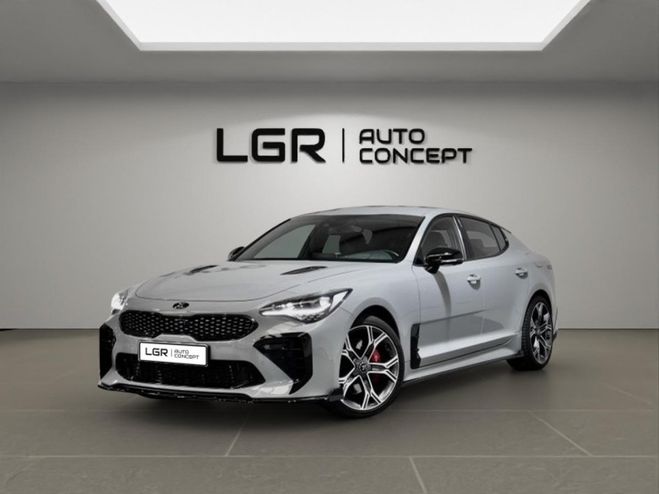 Kia Stinger 3.3 T-GDi GT / entretien complet / Gris de 2018