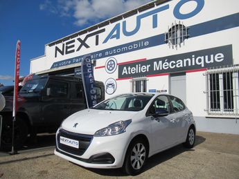  Voir détails -Peugeot 208 1.0 PURETECH LIKE 5P à  Le Coudray-Montceaux (91)
