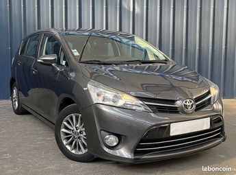  Voir détails -Toyota Verso 1,8i 147ch Camera de recul Rgulateur vi à Halluin (59)