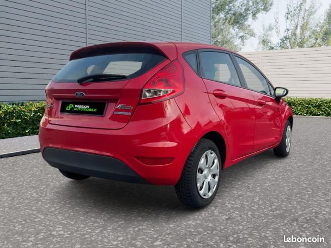 Ford Fiesta Ford Fiesta Econetic TDCI 1,6L Rouge de 2010