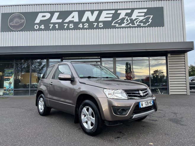 Suzuki Grand Vitara 2.4 L VVT 166 CV Marron de 2013