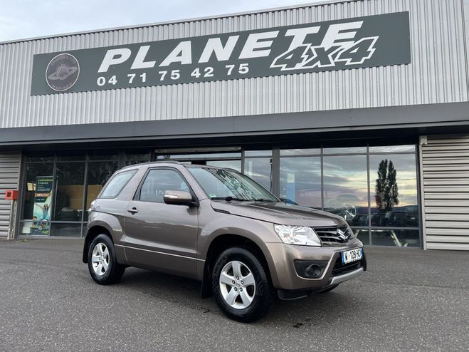 Suzuki Grand Vitara 2.4 L VVT 166 CV Marron de 2013