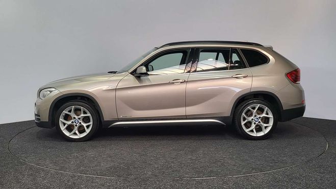 BMW X1 sDrive20i xLine ~ BiXenon Leder Navi Top Gris de 