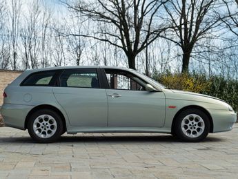  Voir détails -Alfa romeo 156 2002 JTS 16V SELESPEED DISTINCTIVE à Saint-Marcel-de-Flines (42)