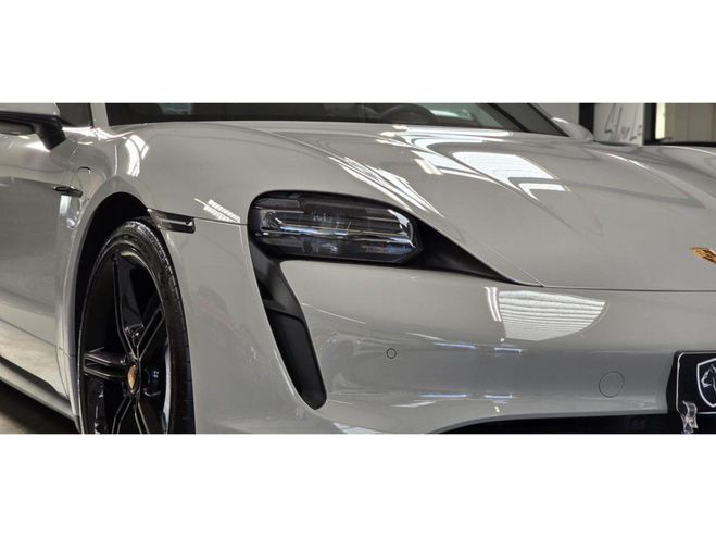 Porsche Taycan 408 93kWh / PACK SPORT CHRONO PLUS / SIE Gris de 2022