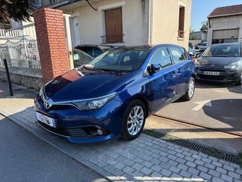  Voir détails -Toyota Auris II 1.2T 116 Dynamic à Corbeil-Essonnes (91)