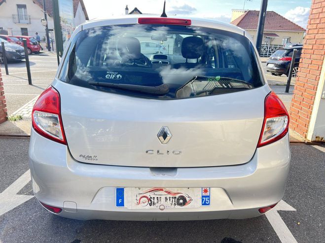 Renault Clio Renault Clio 1.2 tce authentique GRIS C de 2009