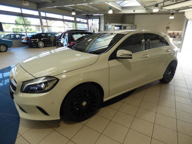 Mercedes Classe A 200 Inspiration BLANC de 2017