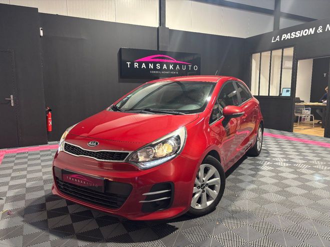 Kia Rio 1.2L 85 ISG Origins Premium Rouge de 2016