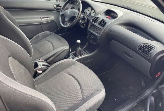 Peugeot 206  1.4 HDI TRENDY 3P  de 2008