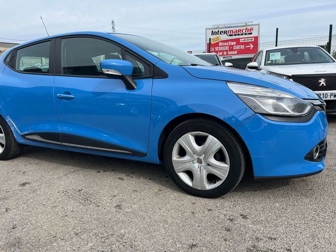 Renault Clio IV 1.5 DCI 90 ENERGY BUSINESS ECO2 82G Bleu clair de 2015