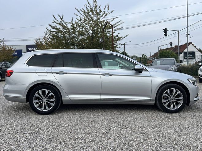 Volkswagen Passat VIII 1.6 TDI 120 BlueMotion Technology C GRIS CLAIR de 2016