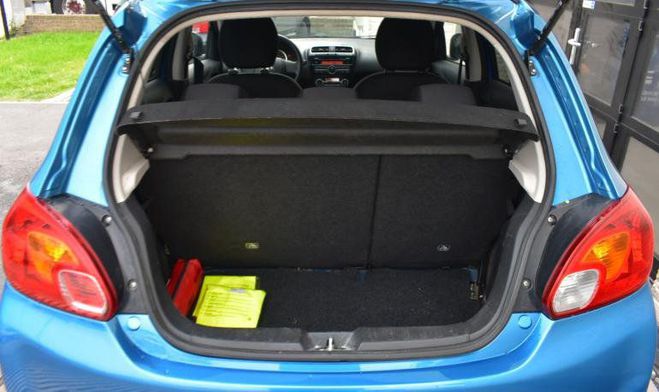 Mitsubishi Space Star 1.2i  de 2013