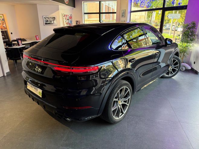 Porsche Cayenne COUPE E-Hybrid 3.0 V6 462 ch Tiptronic / Noir de 2022
