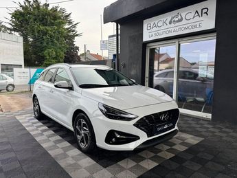  Voir détails -Hyundai I30 SW 1.6 CRDi 115 BVM6 Creative à Nantes (44)