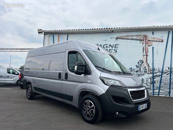  Voir détails -Peugeot Boxer 23950 ht L3H2 165 cv Maxi Pack Asphalt C à Carquefou (44)