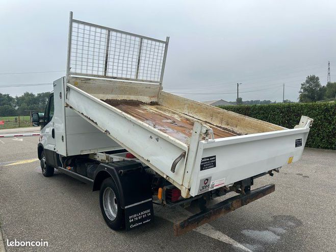 Iveco Daily 19990 ht 35c15 benne coffre  de 2015