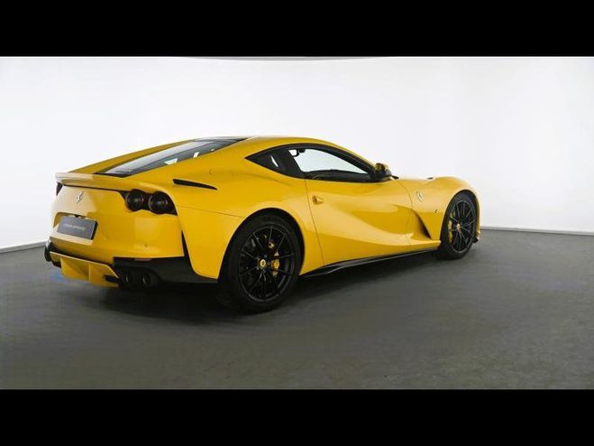 Ferrari 812 Superfast V12 6.5 800ch Giallo Modena de 2018