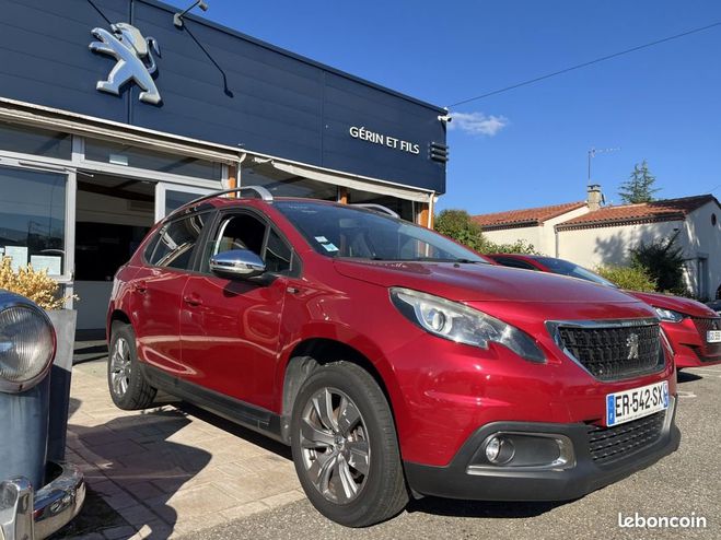 Peugeot 2008 1.2 Puretech 110 Style Rouge de 2017