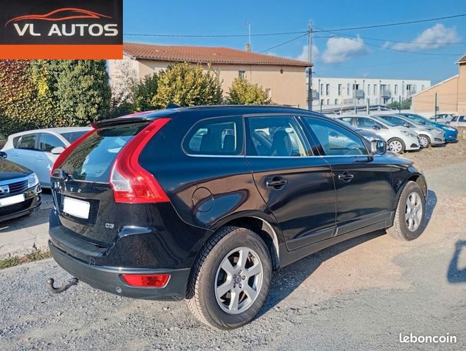 Volvo XC60 2.0 136 cv Anne 2012 Carnet d'entretien Noir de 2012