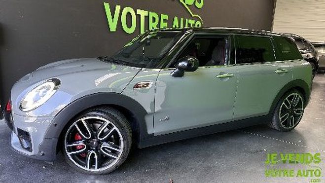 Mini One 3 (F54) Clubman JCW 2.0 i 16V ALL4 231 c Gris de 2017