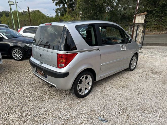 Peugeot 1007 Peugeot 1007 1.6 SPORTY PACK 2-TRONIC gris clair metal de 2008