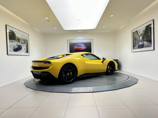 Ferrari 296 GTS Cabriolet Jaune de 2024