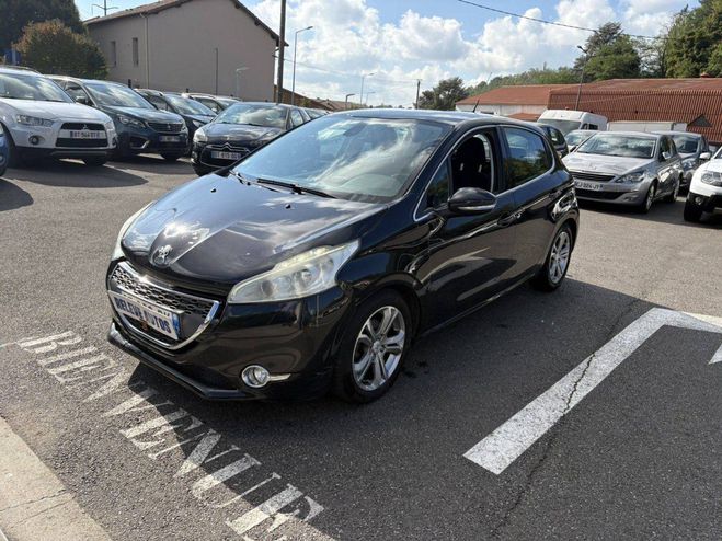 Peugeot 208 1.6 e-HDi FAP Allure 5p NOIR de 2012