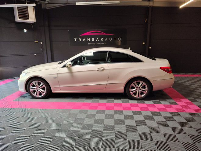 Mercedes Classe E COUPE 350 CDI BlueEfficiency Executive / Blanc de 2009