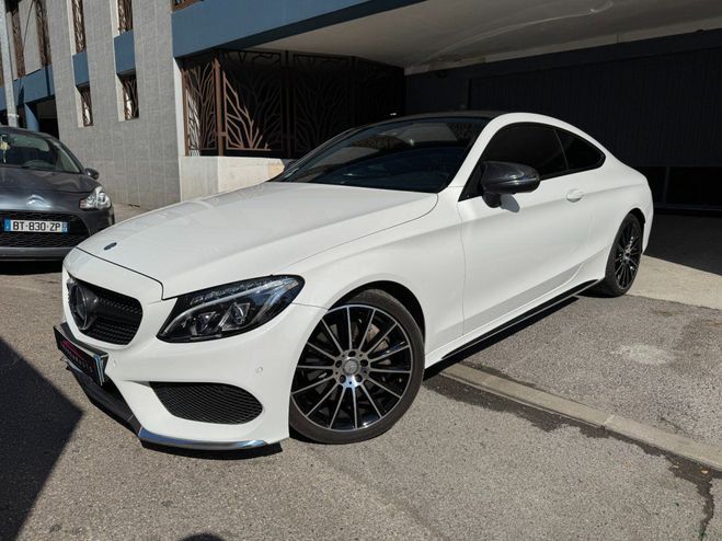 Cliquer pour voir la photo suivante Mercedes Classe C Coupe Sport 250d 2.1l CDI 204 CV Sportli Blanc de 2017