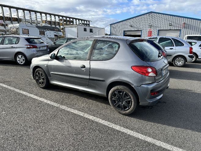 Peugeot 206+ 1.1e 60ch Urban  GRIS de 2009