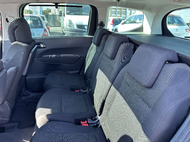 Peugeot 5008 1.6 HDi 112ch FAP BVM6 Allure 5pl  NOIR de 2011