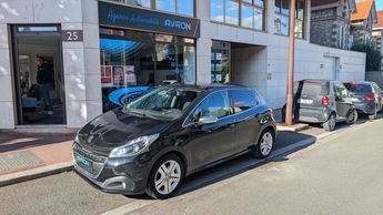  Voir détails -Peugeot 208 1.2 110cv ALLURE à Enghien-les-Bains (95)