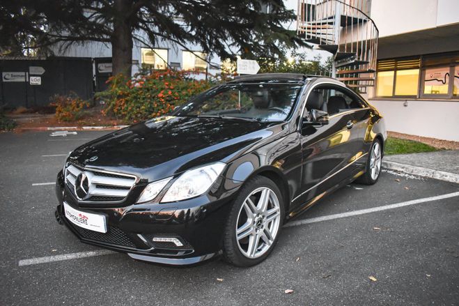 Mercedes Classe E Mercedes Classe E Coupe 500 5.5 i V8 7G-Tronic 388 cv Boît Noir de 2010