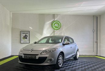  Voir détails -Renault Megane III (B95) 1.5 dCi 110ch FAP Carminat Tom à Sarrians (84)