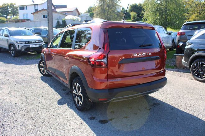 Dacia Jogger Dacia Jogger STEPWAY TCE 110 BOITE 6V MÉDIA LINK GPS  Rouge Intense de 2023