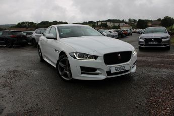  Voir détails -Jaguar XE 2.0D 180CH R-SPORT à Xertigny (88)