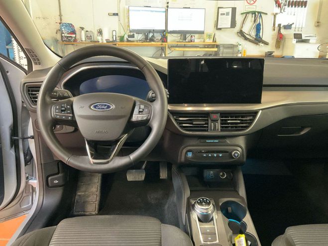 Ford Focus SW SW 1.5 EcoBlue 115 Titanium X BVA8 Gris Clair de 2023