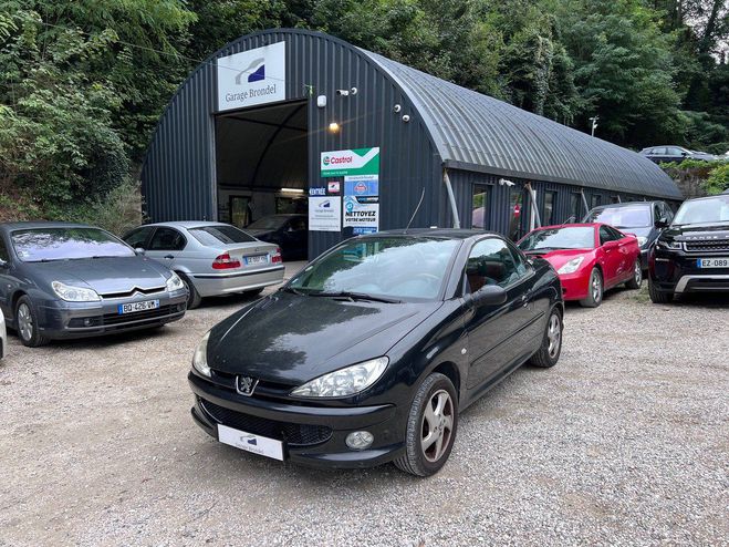 Cliquer pour voir la photo suivante Peugeot 206 CC 1.6i 16V 110 cv Noir de 2003