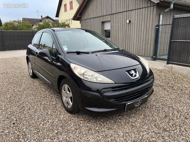 Peugeot 207 1,4 75ch essence Noir de 2007