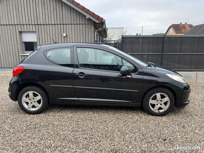 Peugeot 207 1,4 75ch essence Noir de 2007